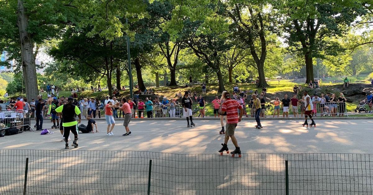 Rollerblade Dancing Central Park